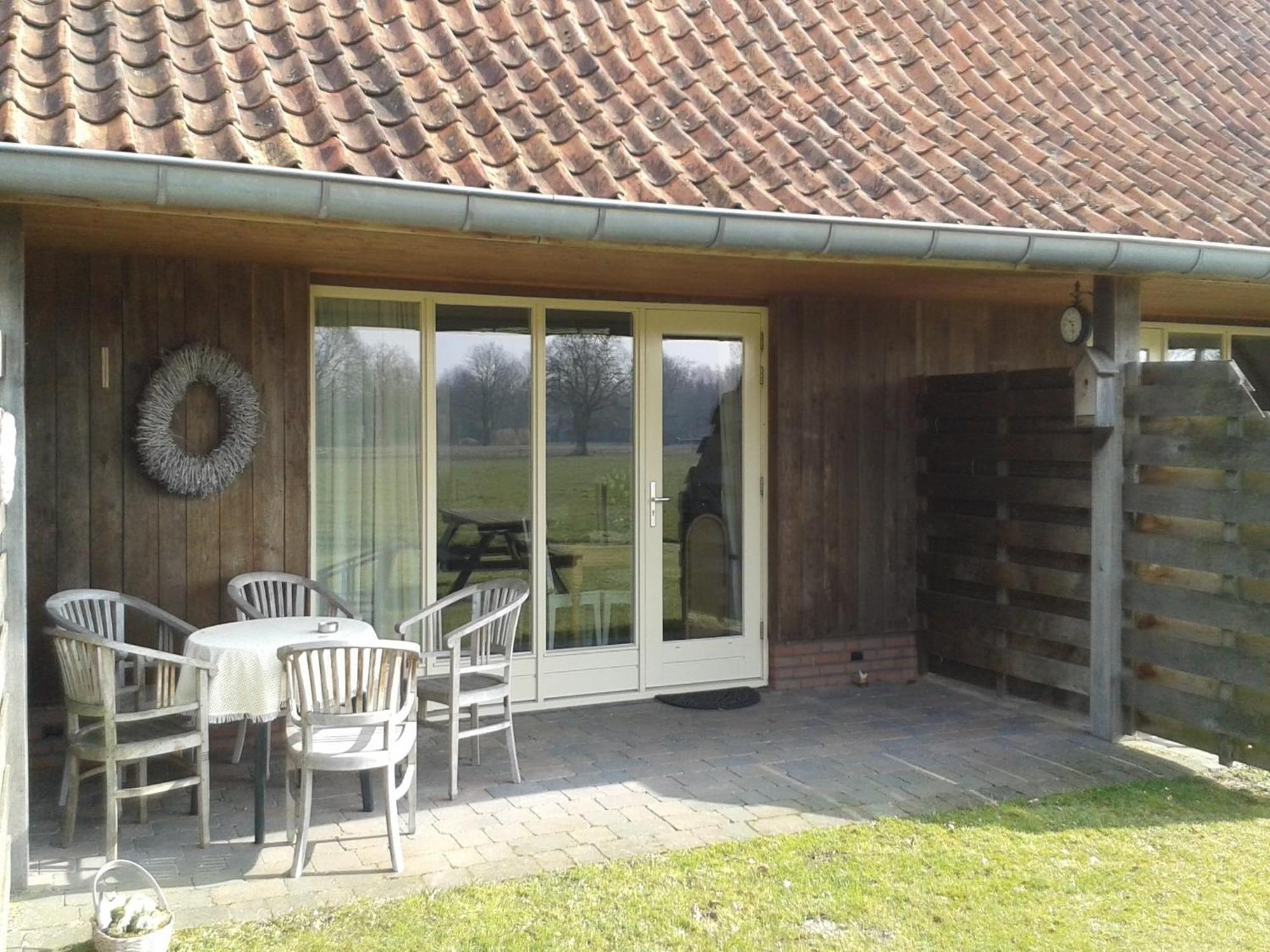 Holiday Home In Geesteren With Roof Terrace Garden Furniture Eksteriør billede